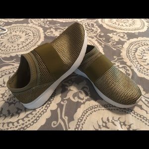 FitFlop slide on sneakers